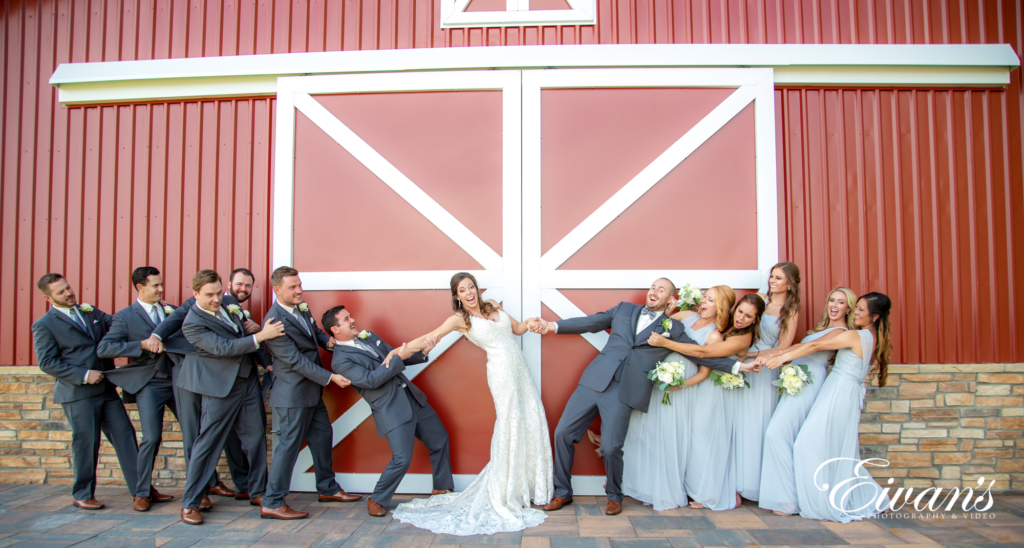 Top 5 Bridal Party Poses | Photography Tips - Symboll®
