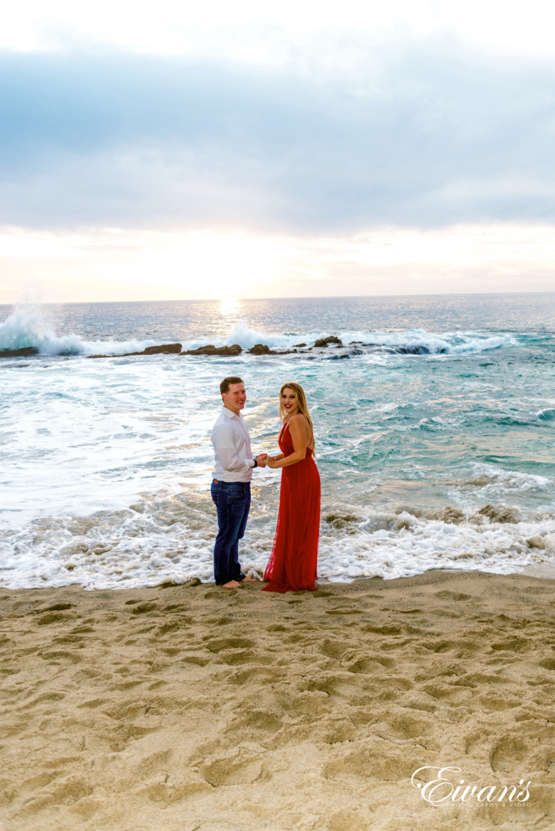 Beach Engagement Photo ideas For You - Sandy toes, sunkissed nose!