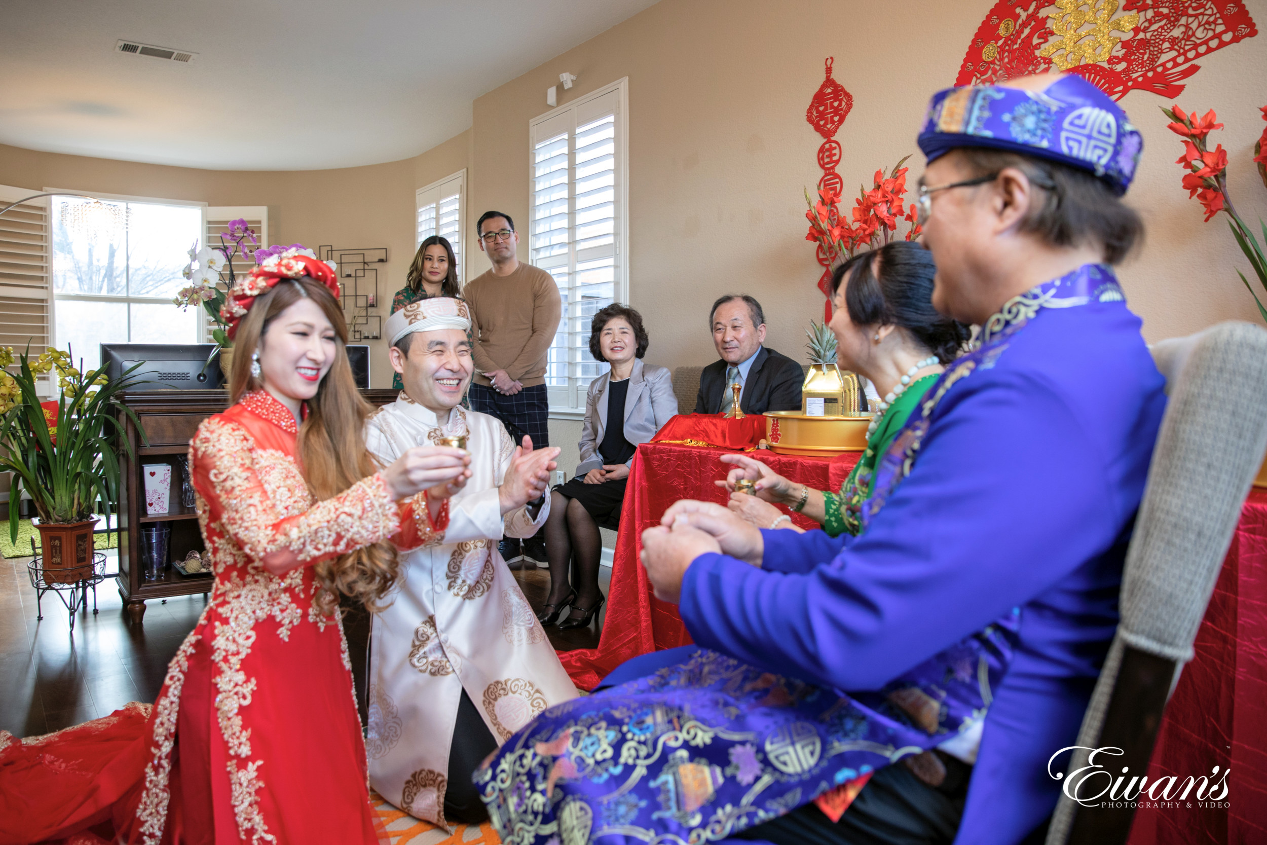 10 Unique Chinese Wedding Tradition