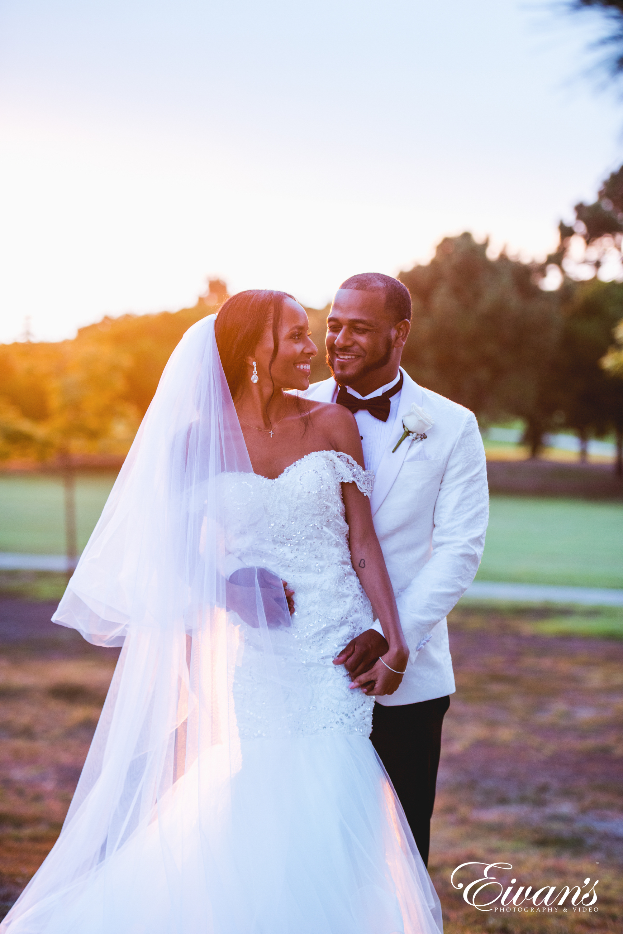 Sunset Wedding Photography As A Synonym For Romantic