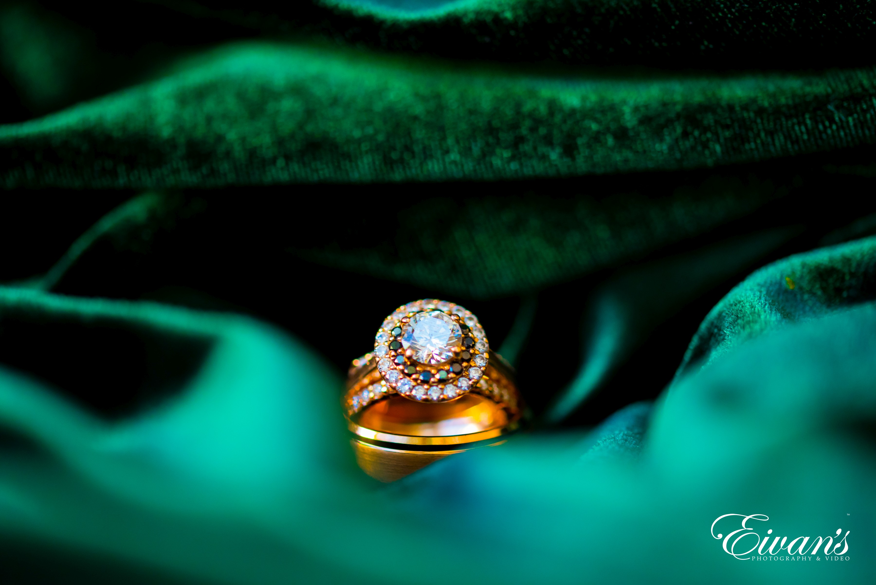 Unique Engagement Rings - Creative Wedding Photographer in NY-CA-USVI |  Kathryn Cooper Weddings